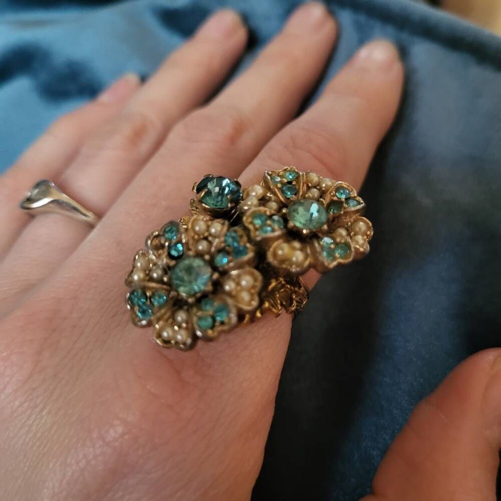 Stunning Vintage Floral Rococo Ring - adjustable